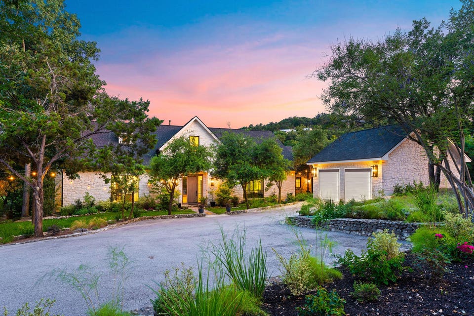 touring-three-exceptional-properties-in-texas-state-capital